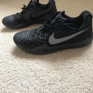 Like new Black Nike Kobe mamba instinct shoes